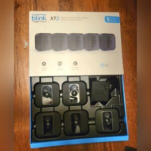 BLINK XT2 5 CAMERA HOME SECURITY SYSTEM LIKE NEW FREE STORAGE 4 LIFE